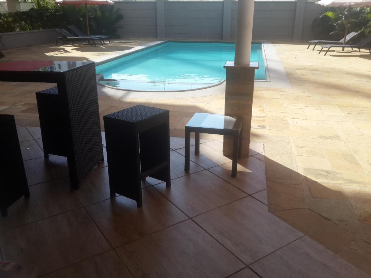 Shanzu Beach Apartment With Stunning Ocean View Mwakirunge المظهر الخارجي الصورة