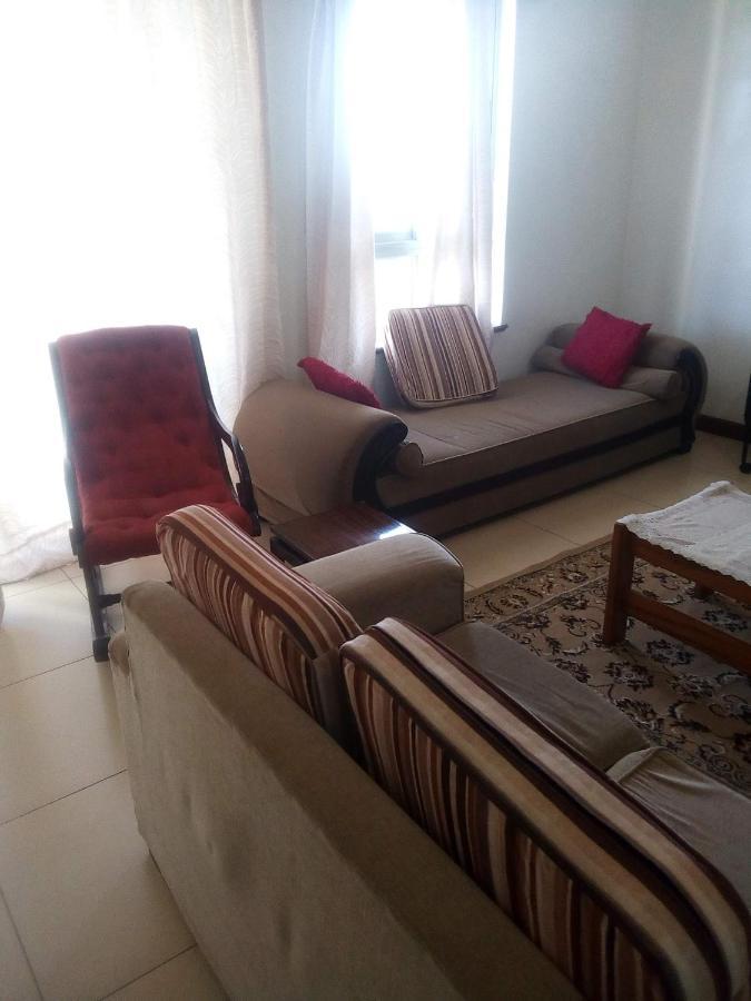 Shanzu Beach Apartment With Stunning Ocean View Mwakirunge المظهر الخارجي الصورة