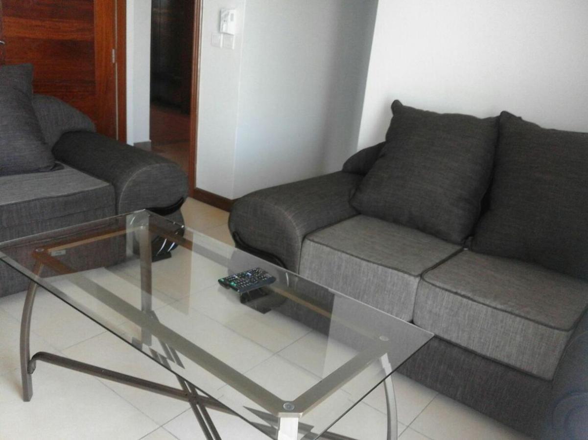 Shanzu Beach Apartment With Stunning Ocean View Mwakirunge المظهر الخارجي الصورة