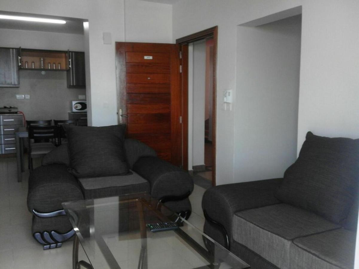 Shanzu Beach Apartment With Stunning Ocean View Mwakirunge المظهر الخارجي الصورة